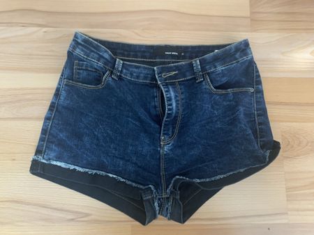Tally Weijl Jeans Shorts, Top Zustand, Gr. 36, Sommer