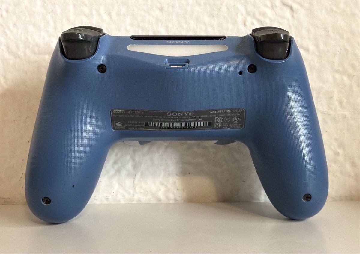 Sony Controller: Sony PlayStation 4 - Controller Blue Camouflage Design – Usato da Ehrendingen venduto da bubulence 1
