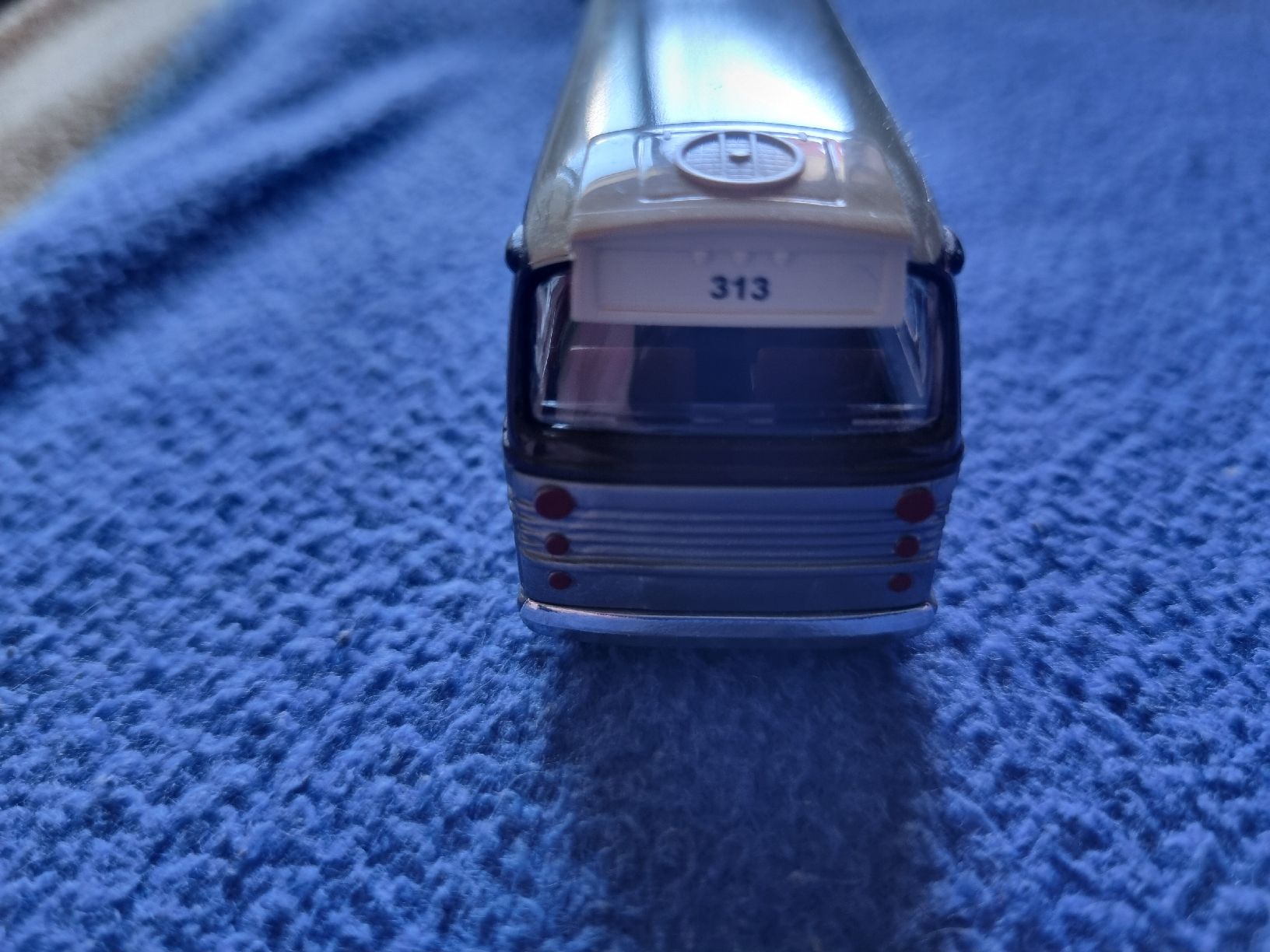 Busch Modellini d'auto: bus us – Usato da yverdon-les-bains venduto da jonathan21 3