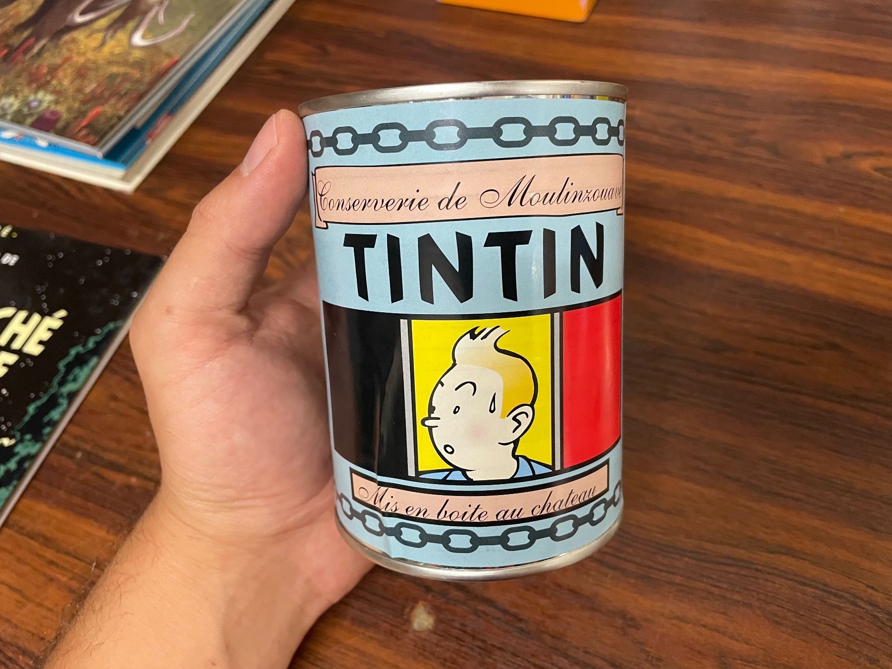 Fumetti: Boîte conserve Tintin  ( vide ) – Usato da Lausanne venduto da Michel_Ozcan
