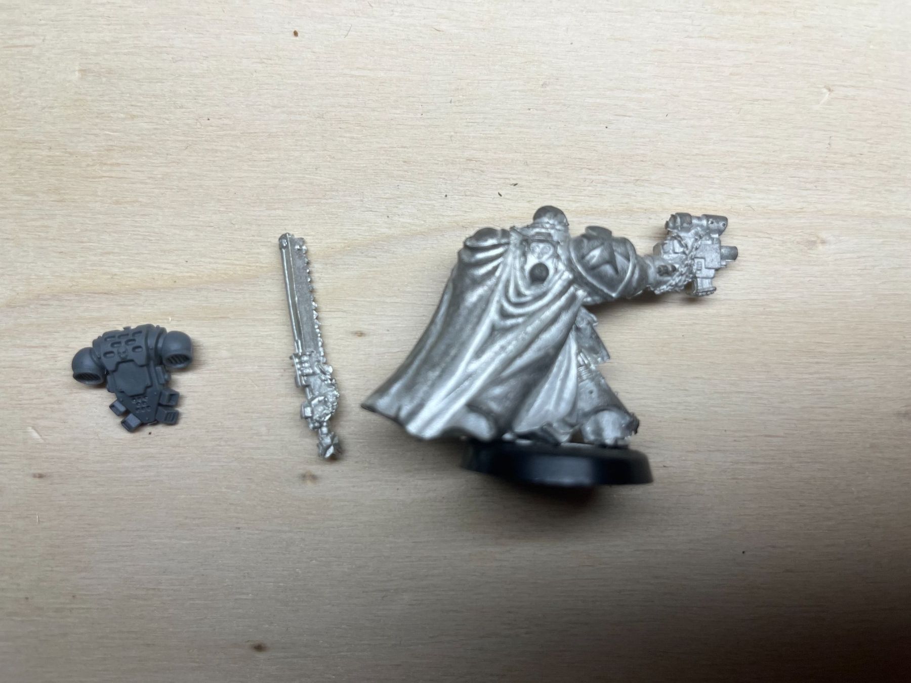 Modellbausätze & Standmodelle: Warhammer 40k: Black Templar FULL Sword Brethren – Gebraucht aus Ecuvillens von rikko_92 9