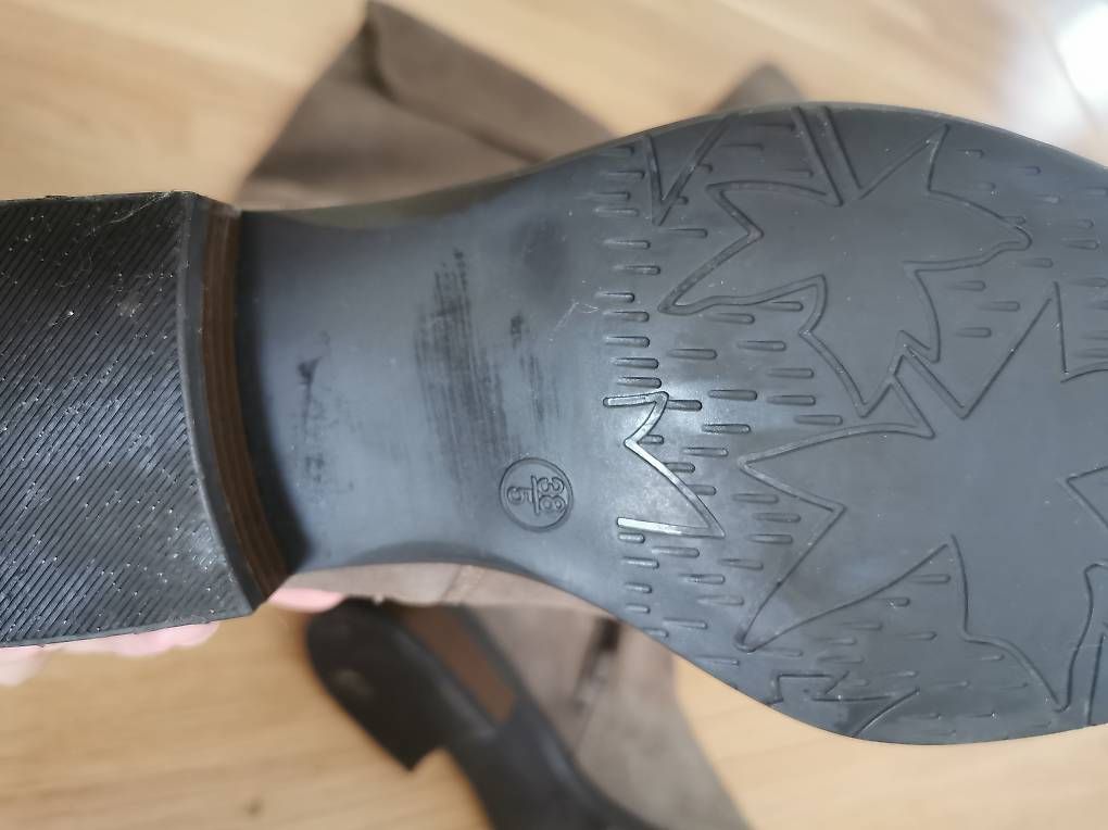 Chaussures femmes: Stiefel gr 38 – D'occasion à Root par vin_wr2l 3