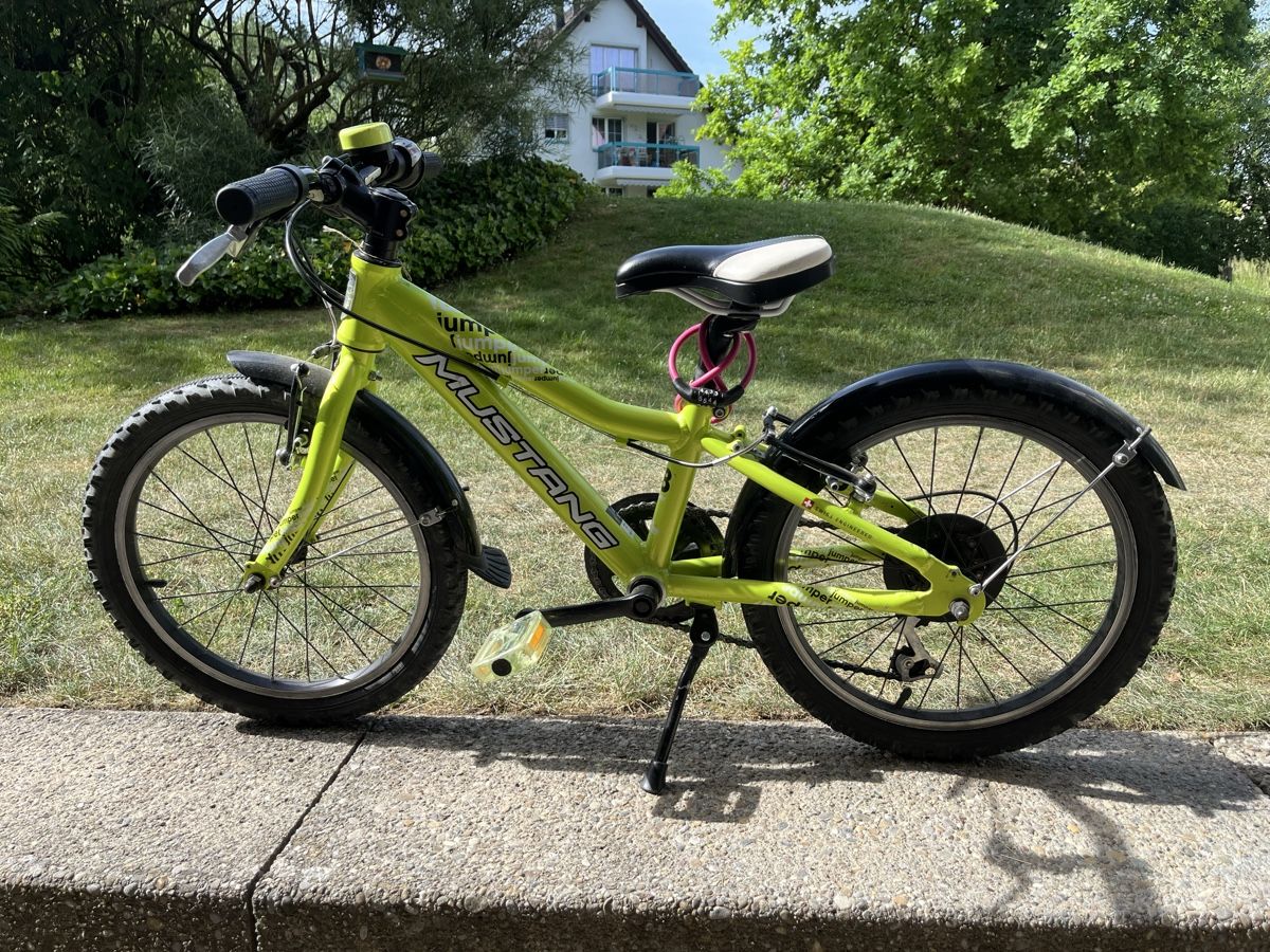 Biciclette: Kinder Velo Mustang 18 Zoll – Nuovo (secondo la descrizione) da Birmensdorf ZH venduto da Jho1609