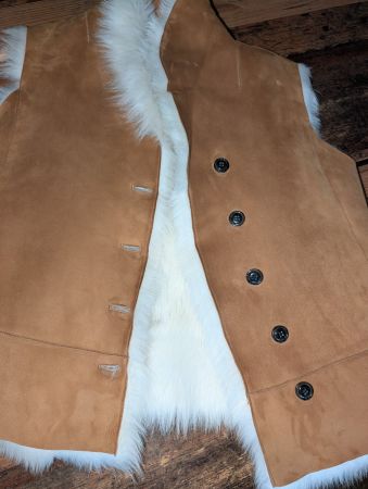 Traumweste feinstes Leder und Schaffell, UGG, neu LP 1.999