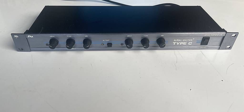 Equalizer: Aphex Aural Exciter Typ C  – Gebraucht aus Alpnach Dorf von GuntaKinte
