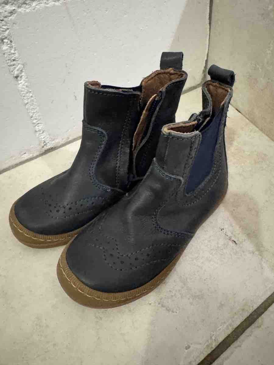 Schuhe für Jungen: lederschuhe bisgaard gr. 25 – Gebraucht aus Seengen von Shiara
