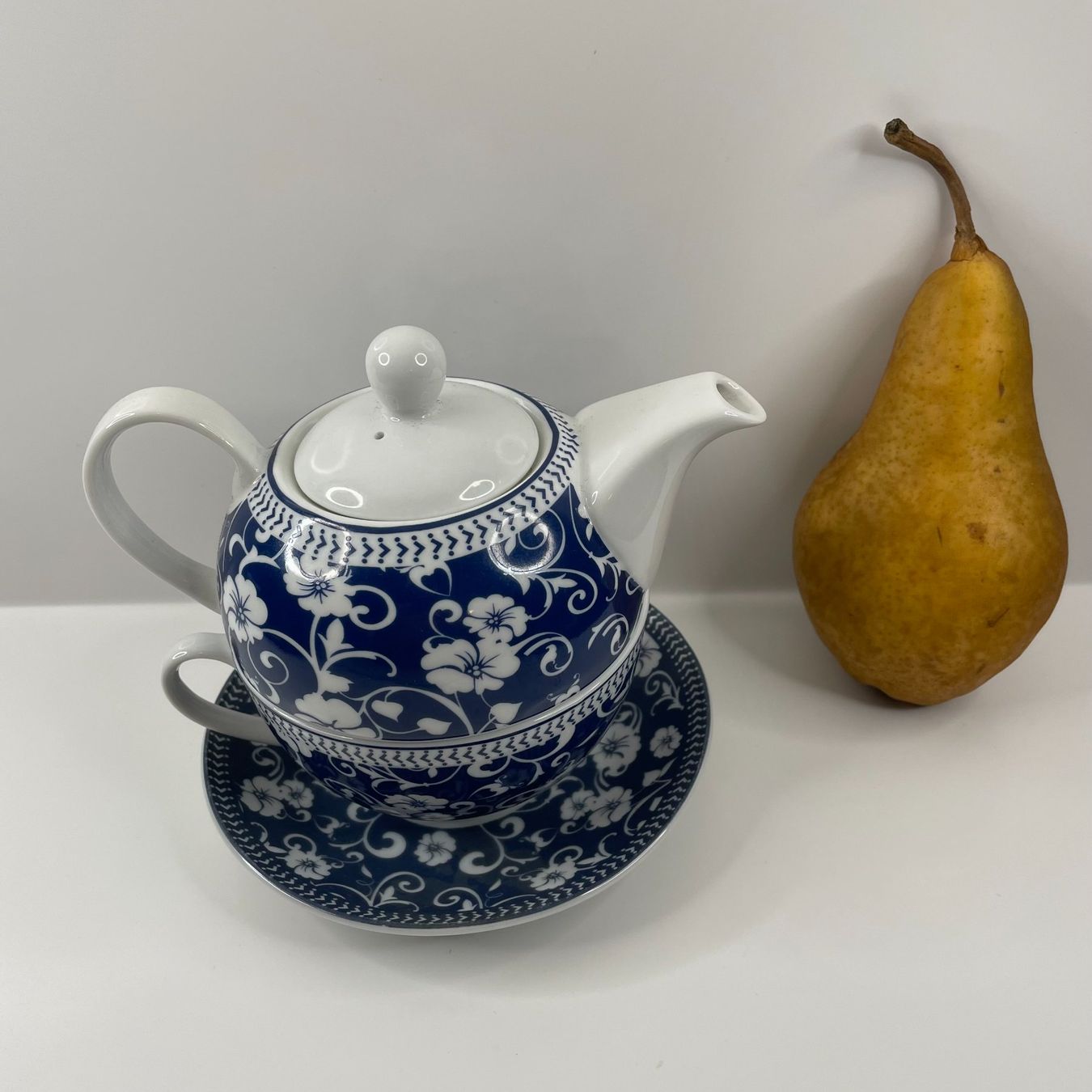 Geschirrsets: Tea for One Set - Chintz Dekor - Hoff-Interieur, Nürnberg – Gebraucht aus Zürich von TTLM
