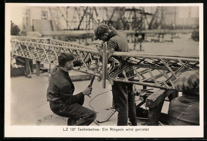 Photos & affiches: Fotografie Zeppelin, LZ 127, Techniker n – D'occasion à Berlin par bartko-reher