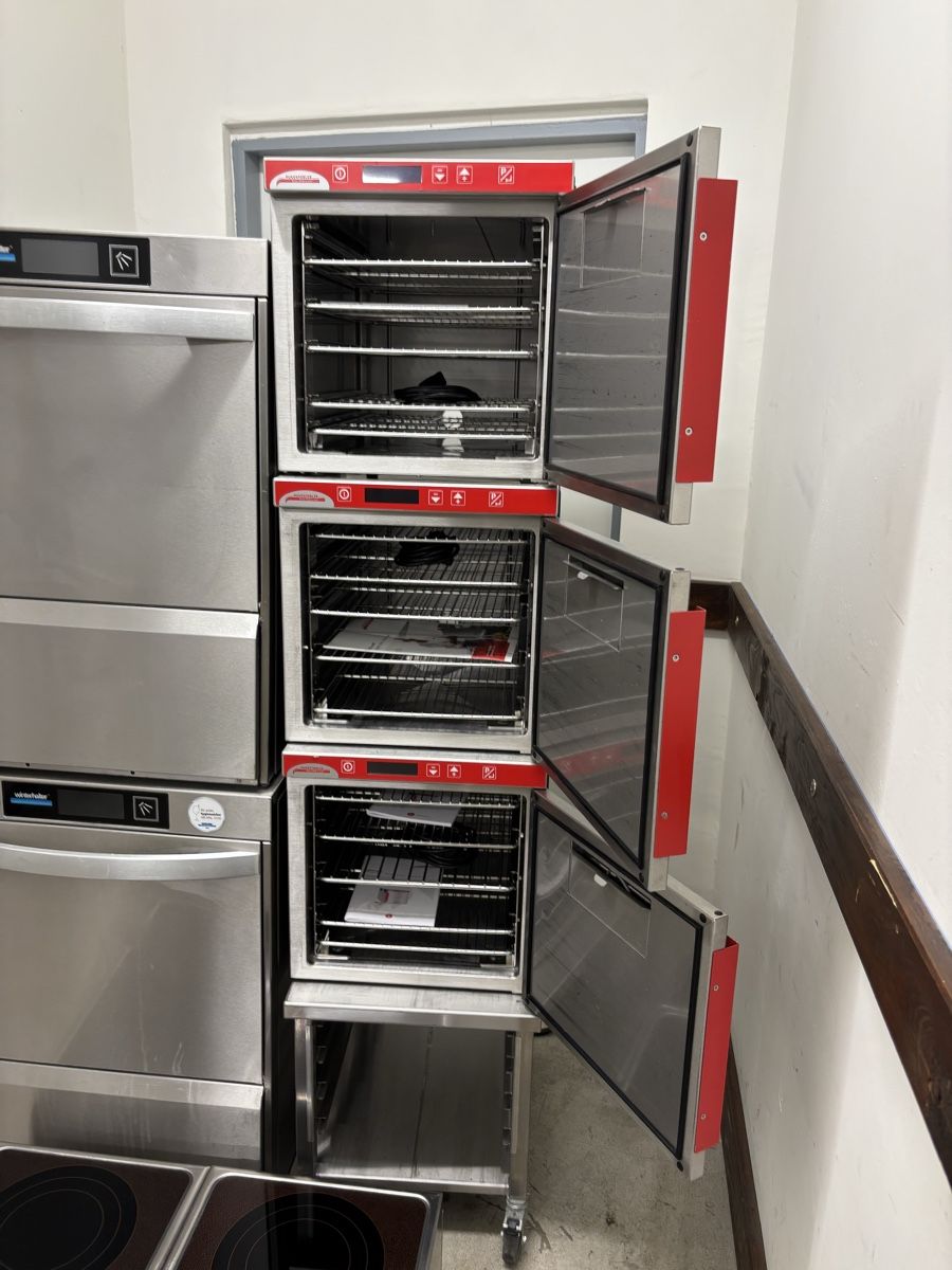 Elettrodomestici da cucina: 2 Wonterhalter 3 Holdomat 2 SALVIS Induktionherd – Usato da Dietikon venduto da dia_y8y5 7