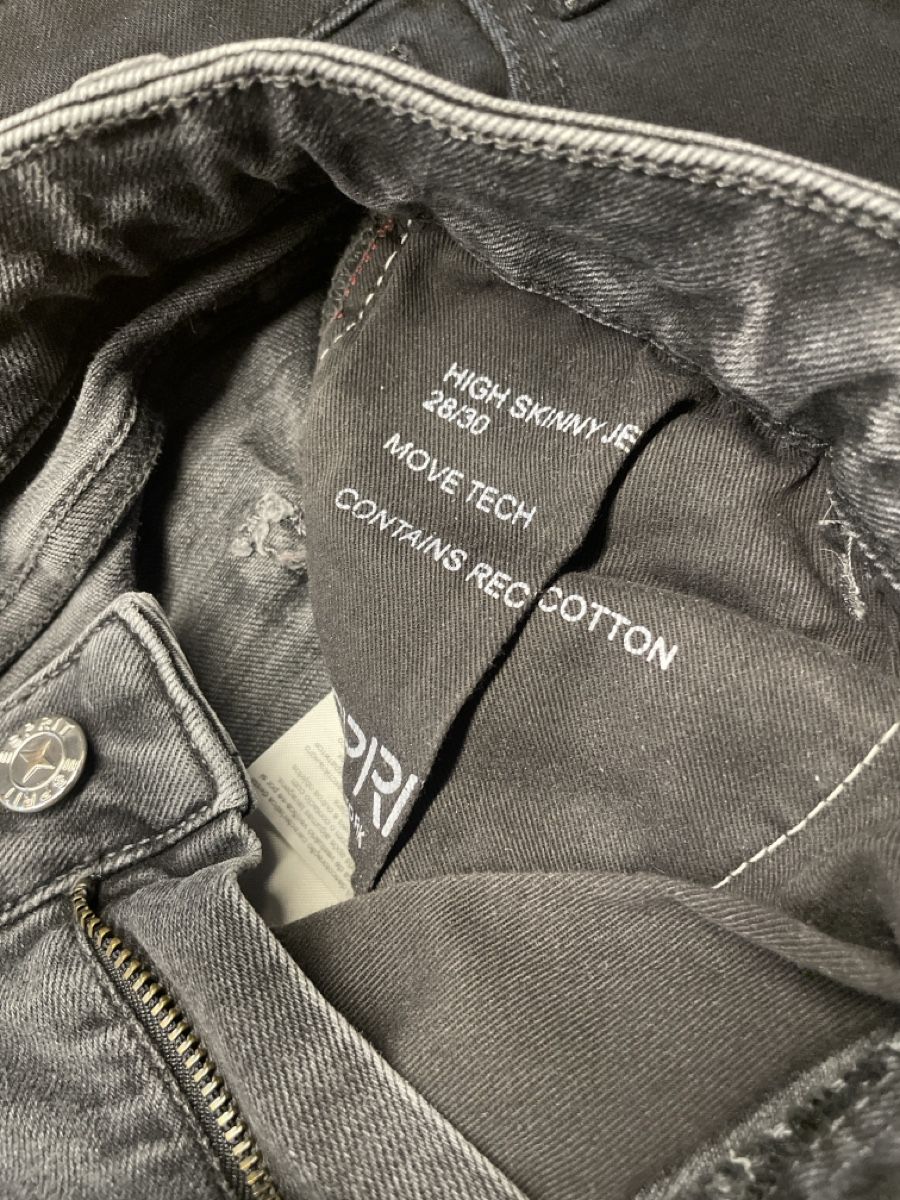 Esprit Jeans: Jeans Esprit, Grösse 28/30 – D'occasion à Holderbank AG par Hallo104 2