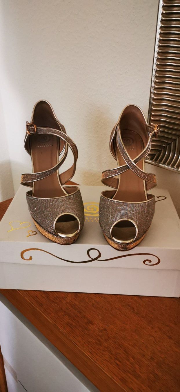 Damenschuhe: Chaussures – Gebraucht aus Genève von rescateCH 1