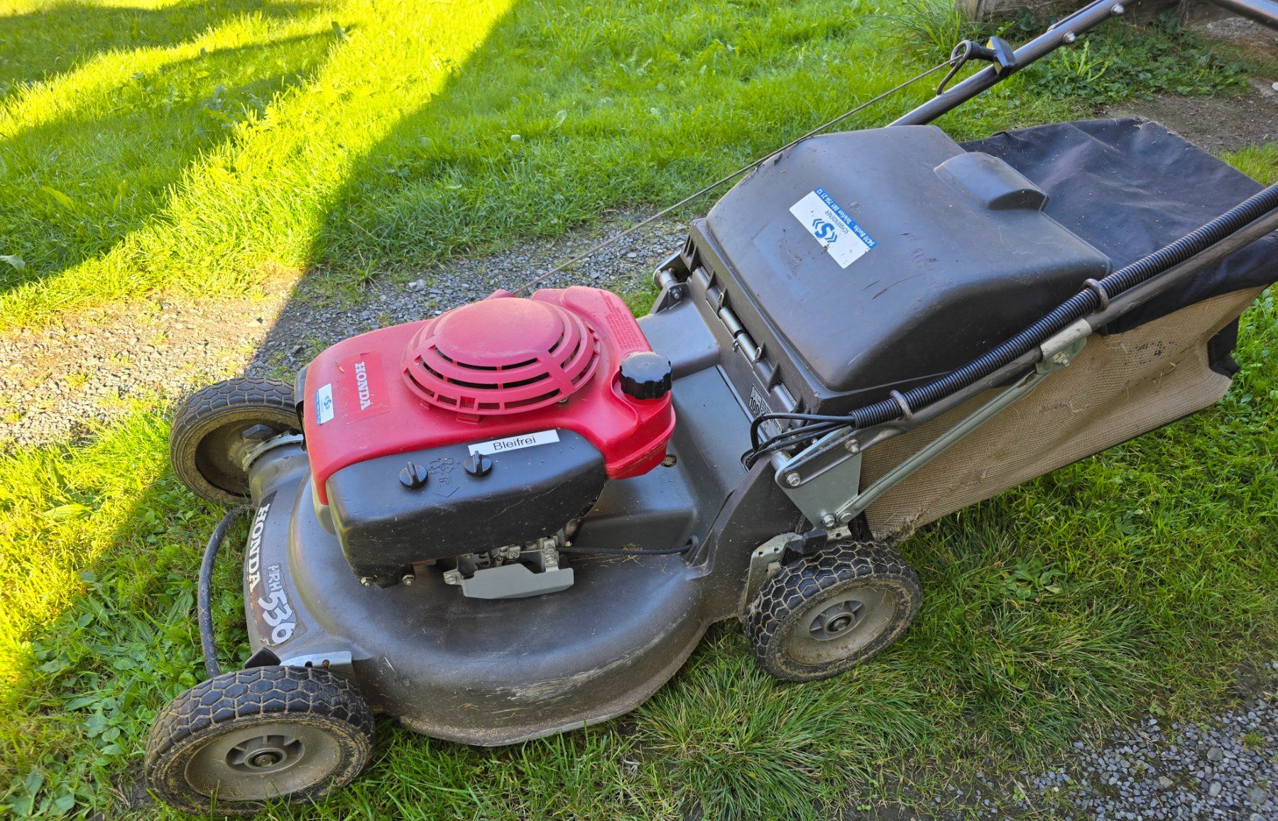 Honda Rasenmäher: Honda Rasenmäher HRH536HXE, Hydrostat – Gebraucht aus Gossau SG von  6