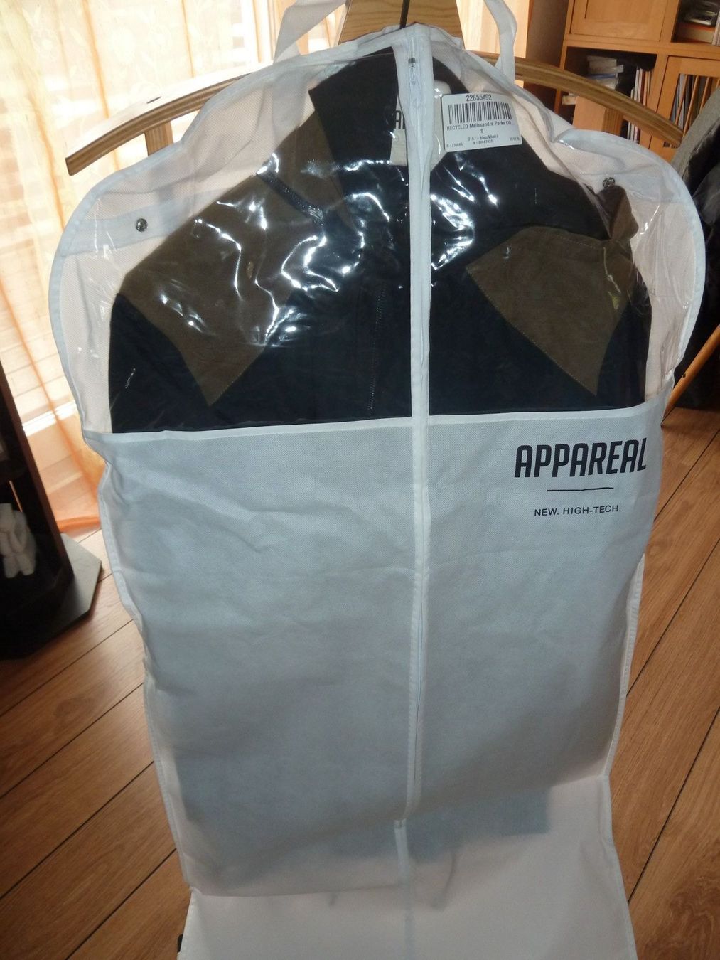 Giacche: PARKA APPAREAL – Nuovo e nell'imballaggio originale da Fontenais venduto da Vava68 1