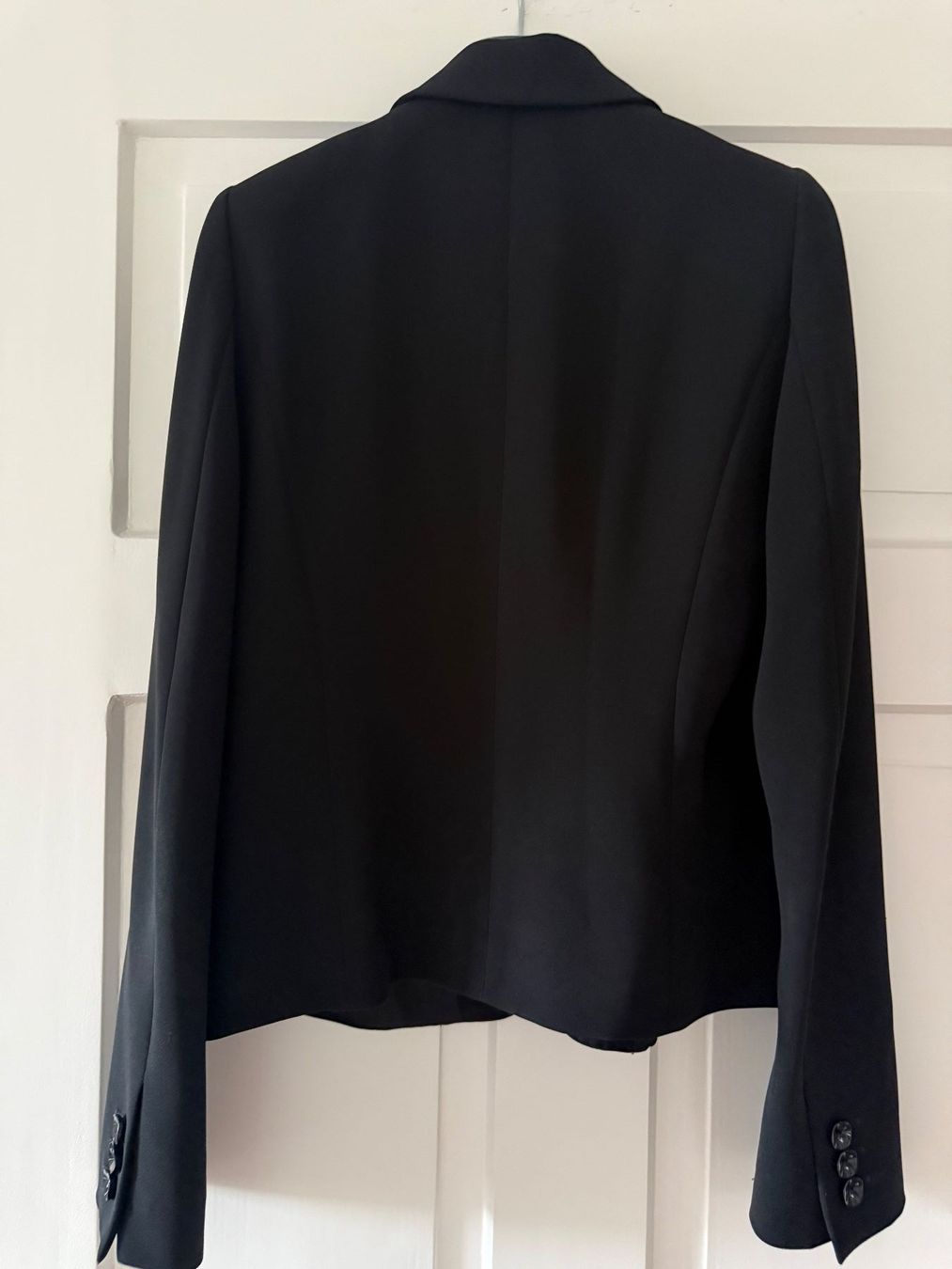 Max Mara Jacken: Max Mara Blazer Schwarz Gr 38 Top Zustand – Gebraucht aus Horgen von tsp_qr5b 1
