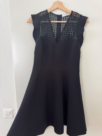 Robe Sandro noire Taille 2