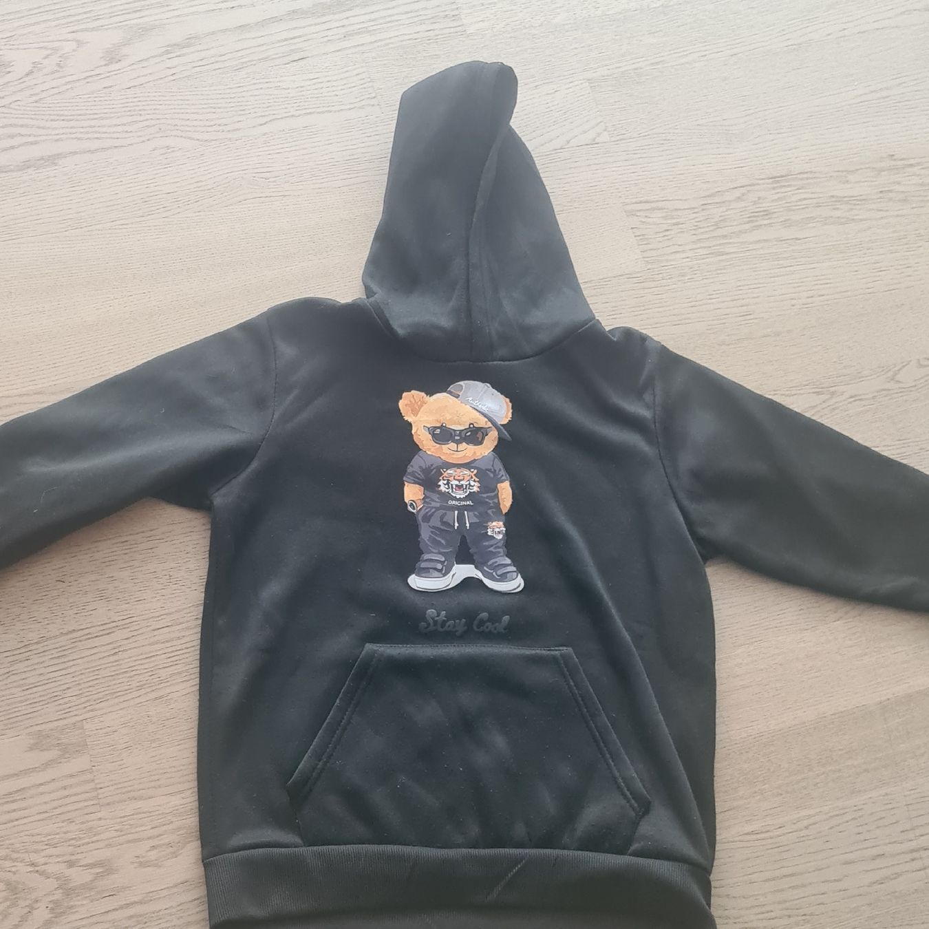 Pulls et sweat-shirts: 2 Kinder Pullover Gr 140 – D'occasion à Steinen par turbogeiss99 3
