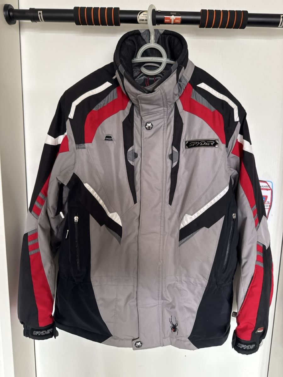 Spyder Vestes: SPYDER       SKI    -    JACKE      GRÖSSE     50 – D'occasion à Wetzikon ZH par philippe_22