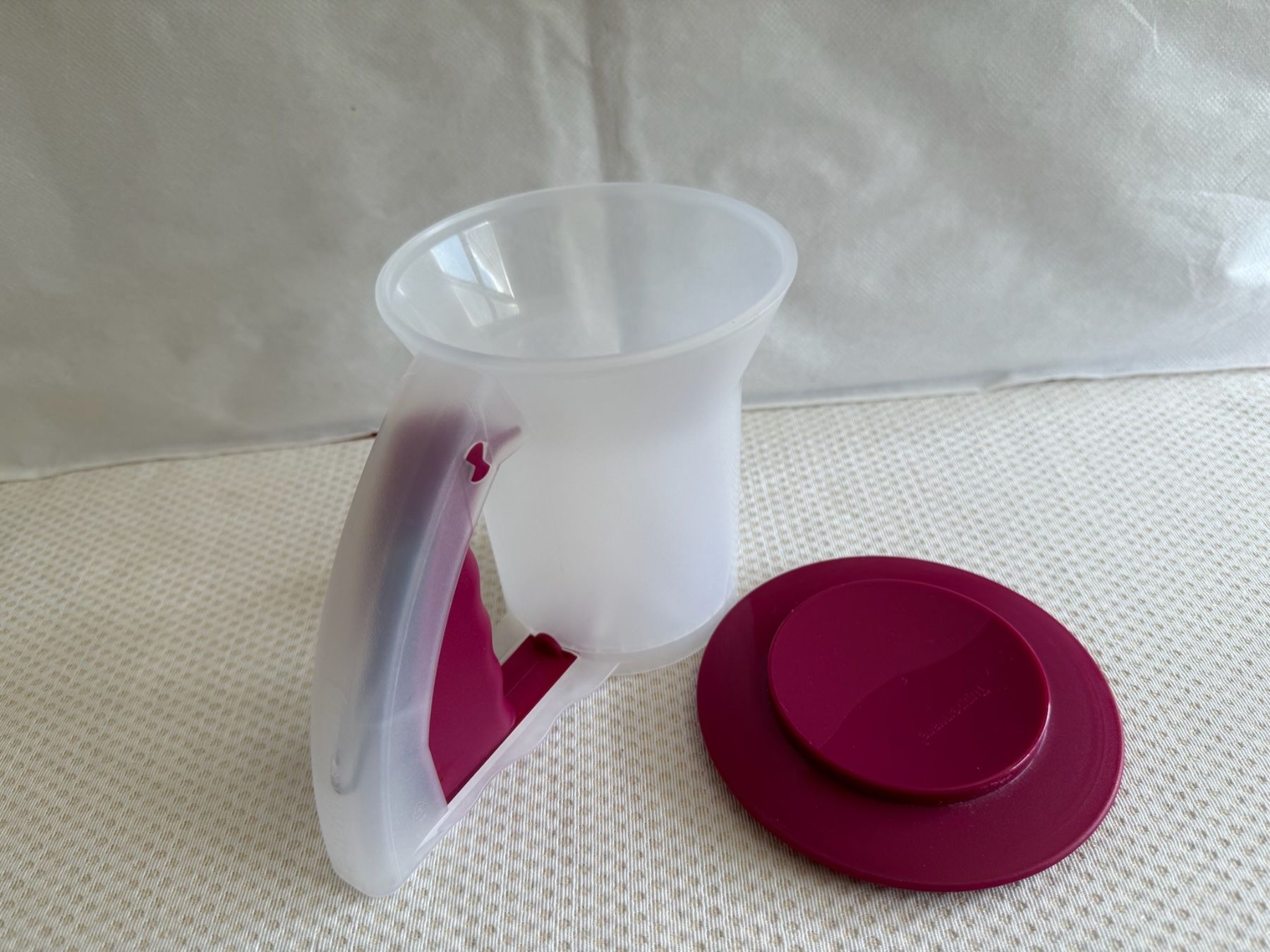 Tupperware Contenitori & Simili: Tupperware - boîte / saupoudreur – Usato da Sion venduto da accroshoes 3