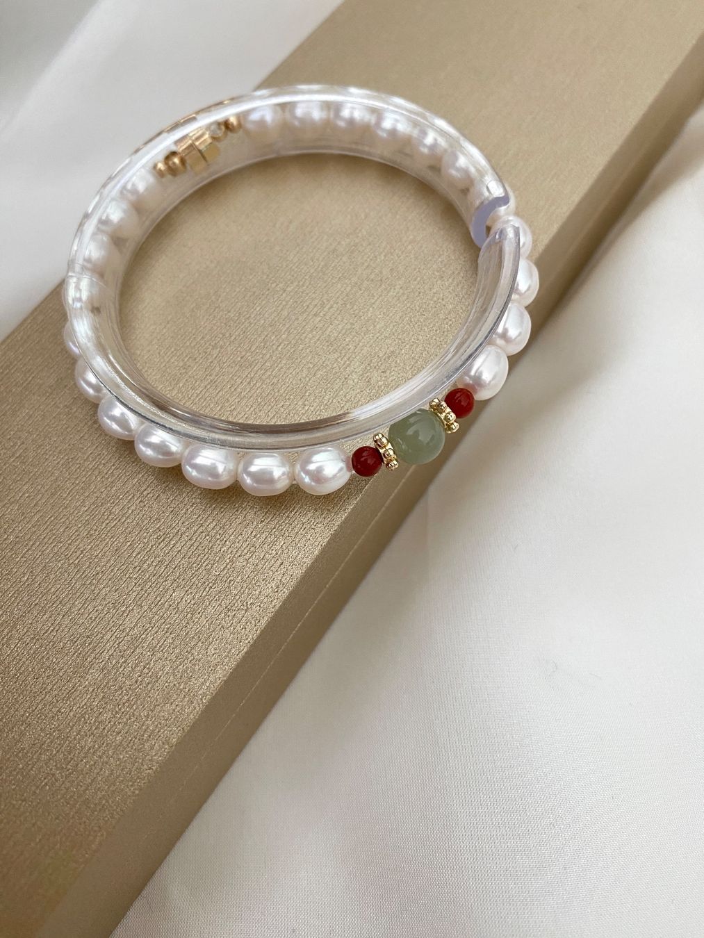 Bracciali & Braccialetti: Süsswasserperlen/Perlen Armbänder – Nuovo e nell'imballaggio originale da Sarnen venduto da Yingsperlen3