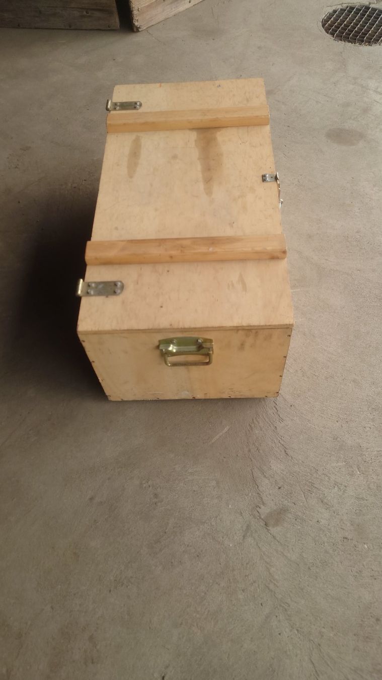 Casse di trasporto: Holzerkiste, Holzkiste, Forst – Usato da Ried b. Kerzers venduto da Inox67 2