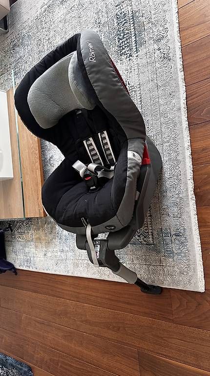 Seggiolini per auto: Römer Britax Kindersitz – Usato da Oberrüti venduto da draca1 1