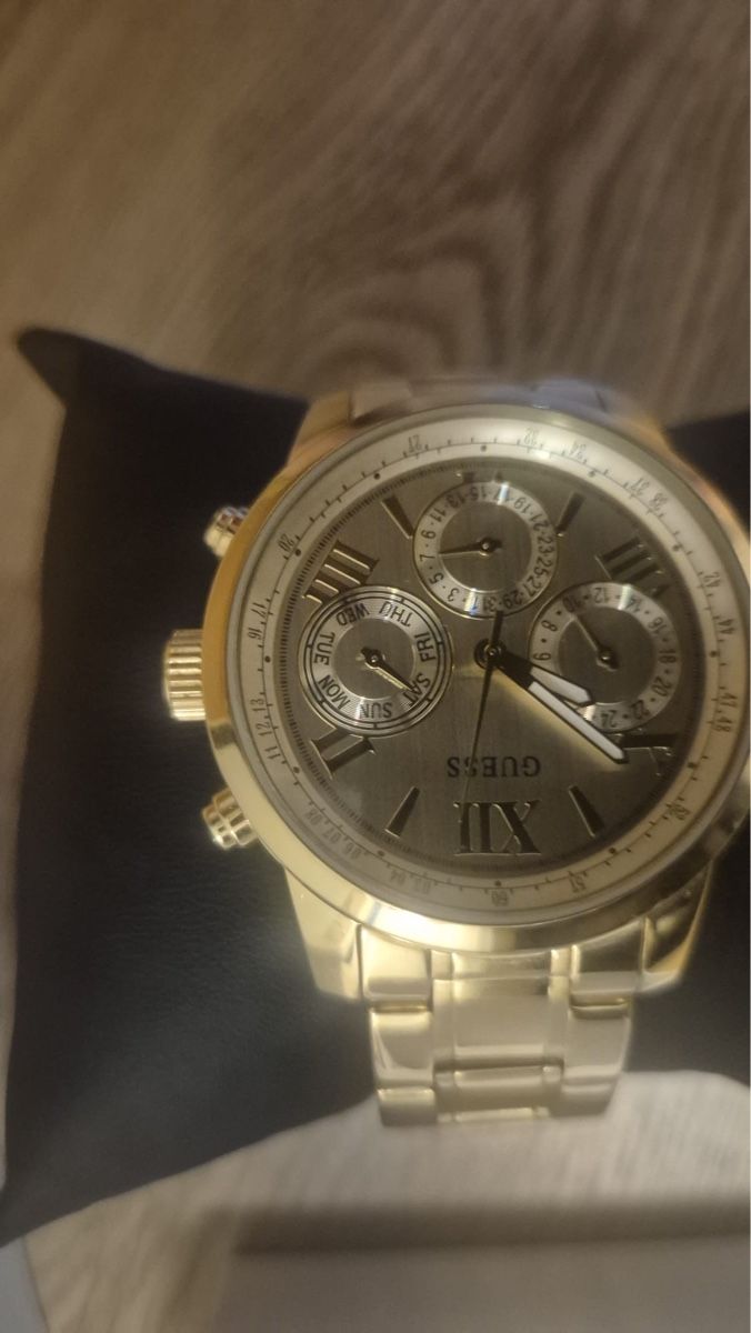 Guess Uhren: Guess Uhr  – Gebraucht aus Mels von ricoshop 1