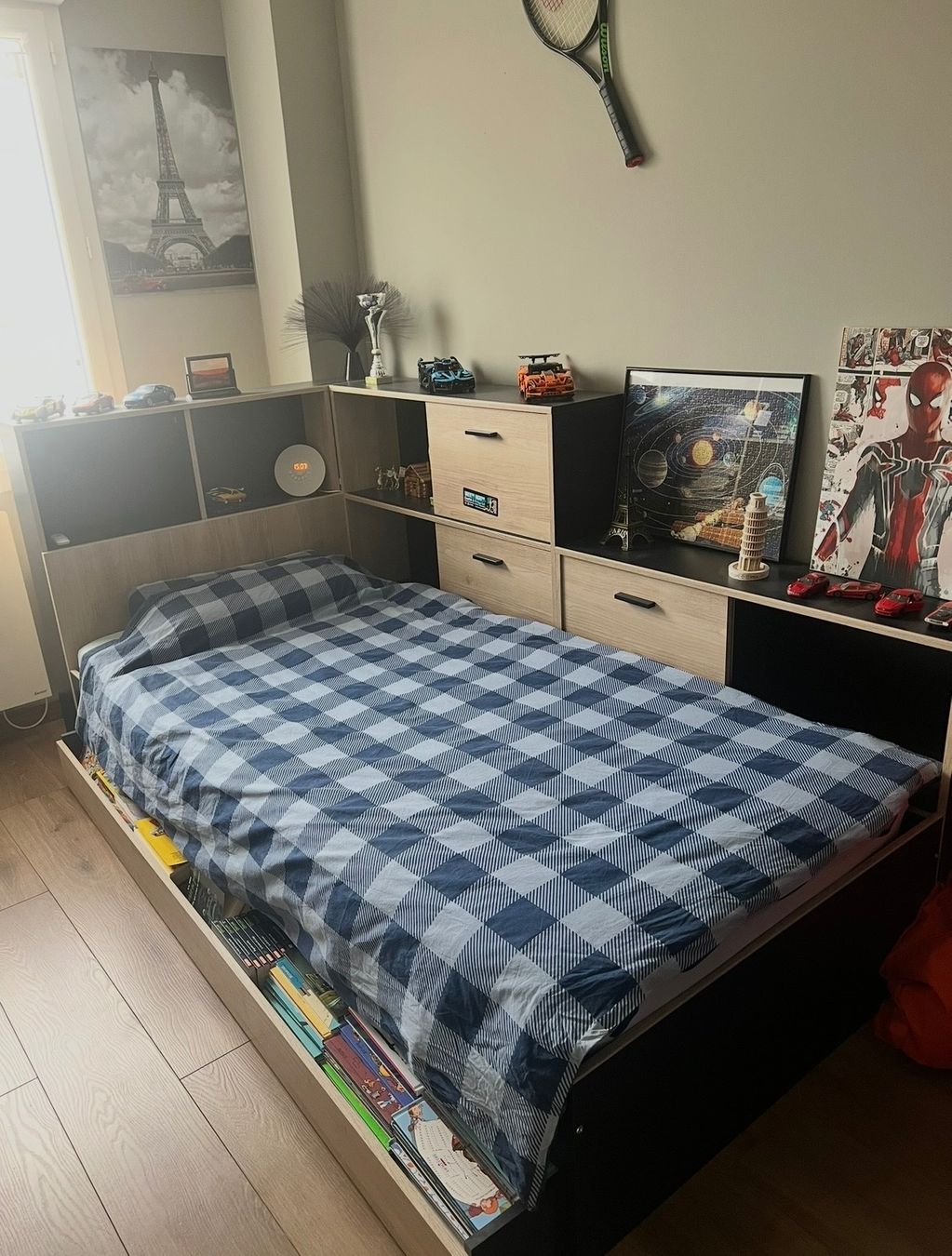 Letti: Lit Erwan 90x200cm avec meuble et matelas – Usato da Plan-les-Ouates venduto da Coer