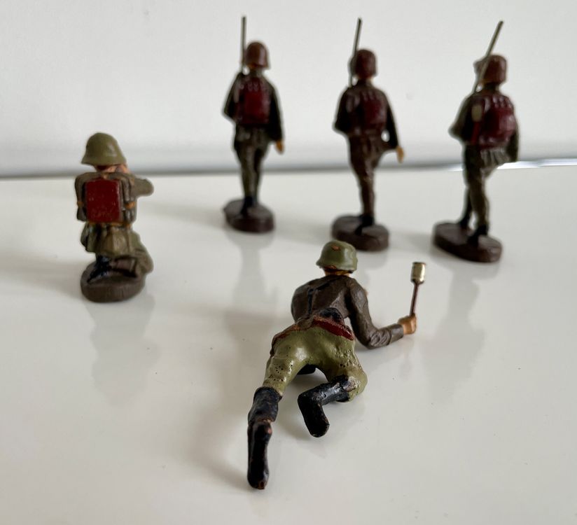 5x Spielzeugfiguren Elastolin Wehrmacht Germany WWII 4