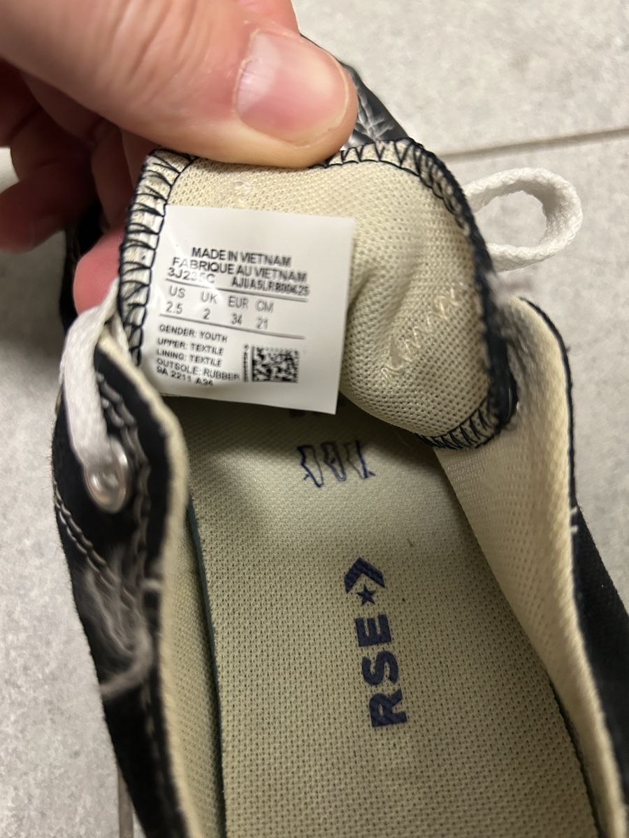 Converse Scarpe da uomo: All Star EU 34 – Usato da Maroggia venduto da Leumas1979 2