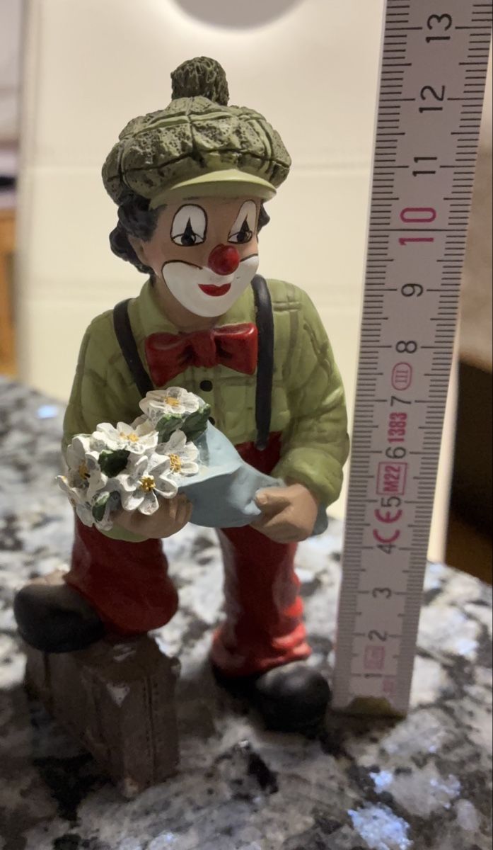 Statuette: Gilde Clown Blumenstrauss – Usato da Küssnacht am Rigi venduto da Suchenfinden 1