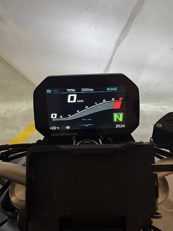 Strada: Bmw F900 R – Usato da Zofingen venduto da Tugi11 3