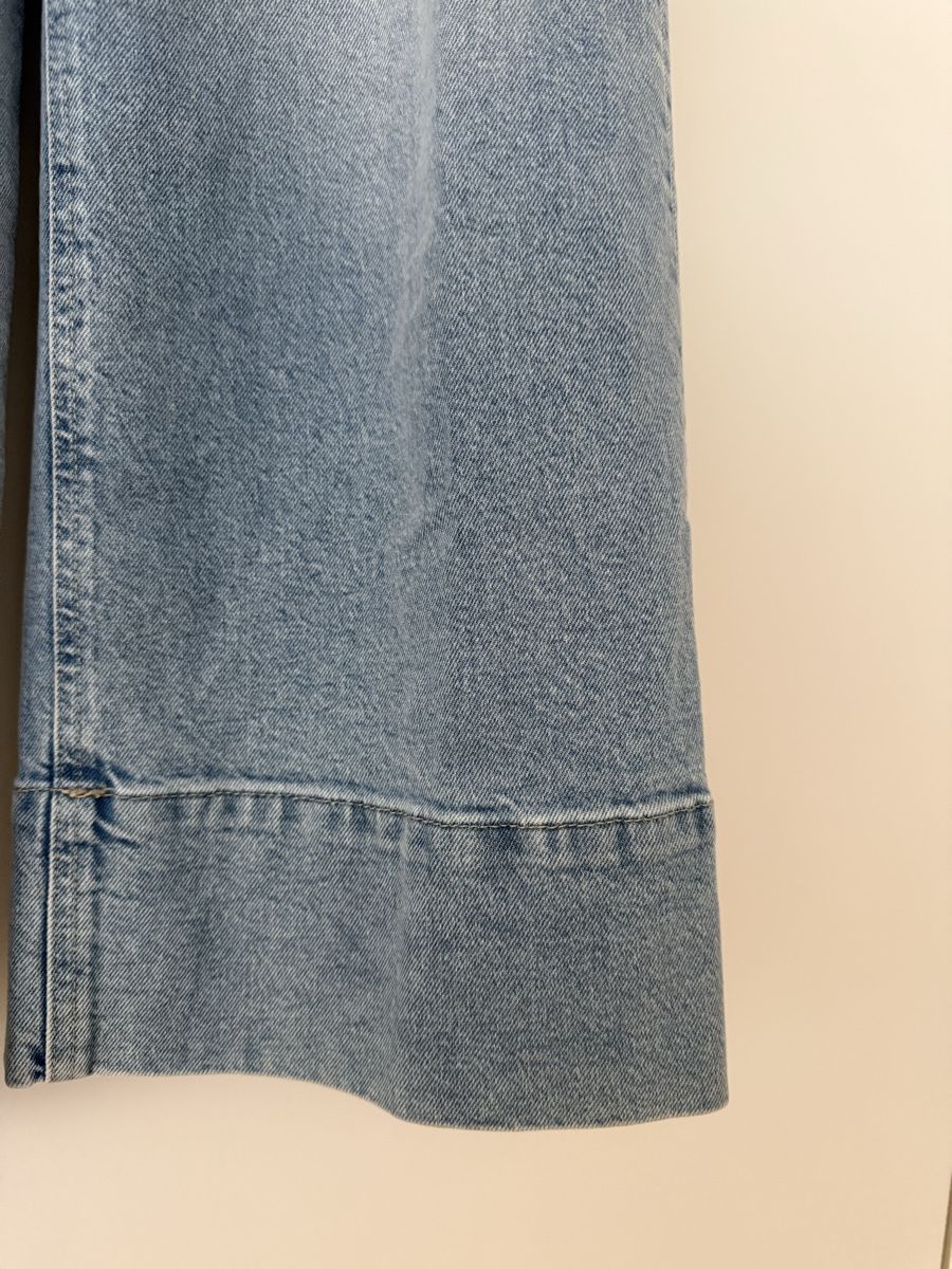 H&M Jeans: Jean H&M bleu clair  – D'occasion à Monthey par sen_6ckr 1