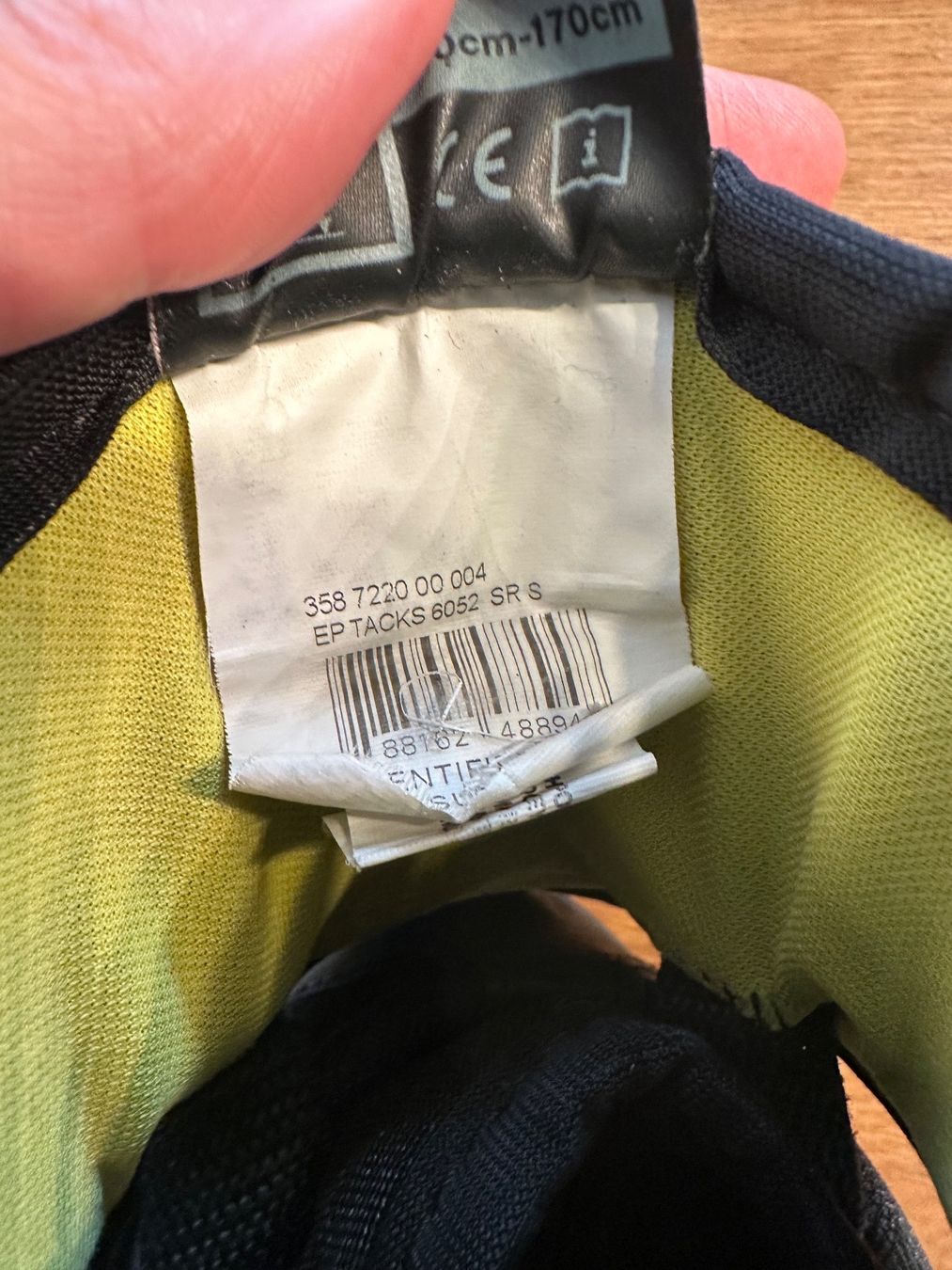 Protezioni & Imbottiture: Ellbogenschoner SR Small CCM – Usato da Mauren venduto da SB1606 2