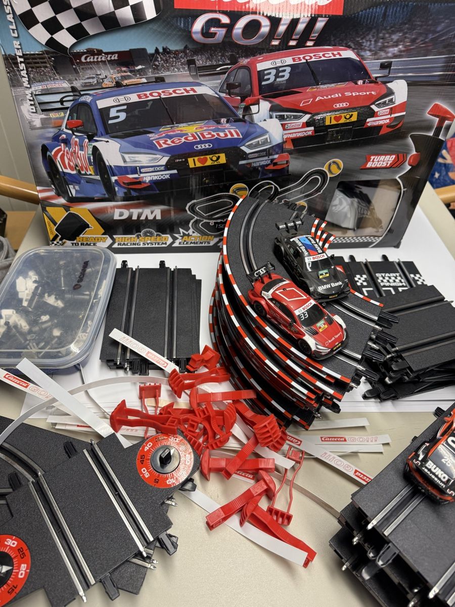 Carrera Circuits: Carrera Go Rennbahn – Défectueux à Horriwil par Carrera68 8