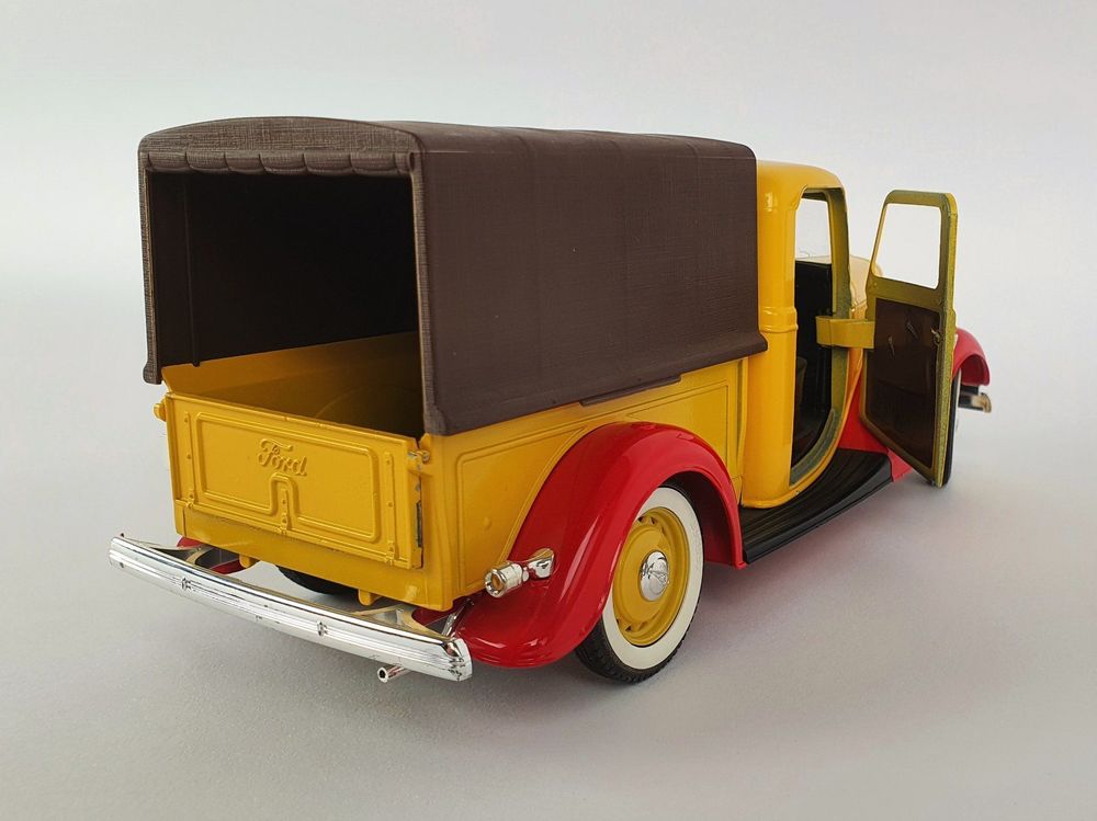 Roue Pour Ford V8 Pick-up Et Roadster 1936 - Modèle Solido 1/19 - Occasion Bon état