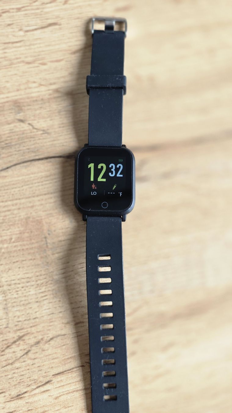 Blaupunkt Smartwatch: Blaupunkt Connected Watch "Coaching" Multi Sport GPS – Usato da Dicken venduto da anita-123 3