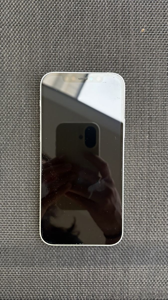 Apple Telefoni cellulari / Smartphones: Apple iPhone 12 Mint, 64GB – Usato da Bichwil venduto da lau_b872 1
