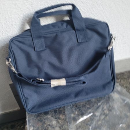 Praktische, Neu Laptoptasche Umhängetasche Blau.