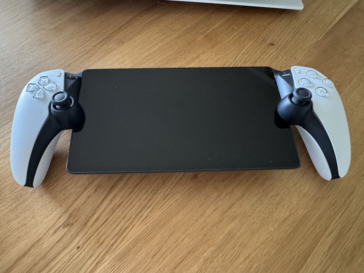 Sony Console: PlayStation 5 Digital Edition Set – Usato da Kriens venduto da TIM20__ 3