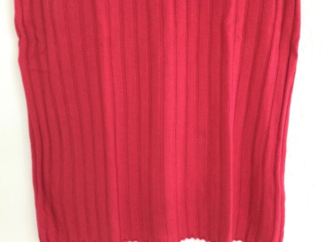 Stefanel Top: Stefanel Top, Rot, Gr. M, Ärmellos Strick – Usato da Langenthal venduto da vik_v5ml 2