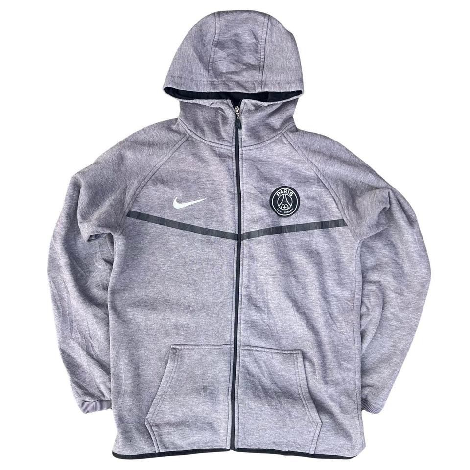 Nike Giacche: Nike PSG Tracksuit – Usato da Riehen venduto da RESTREET