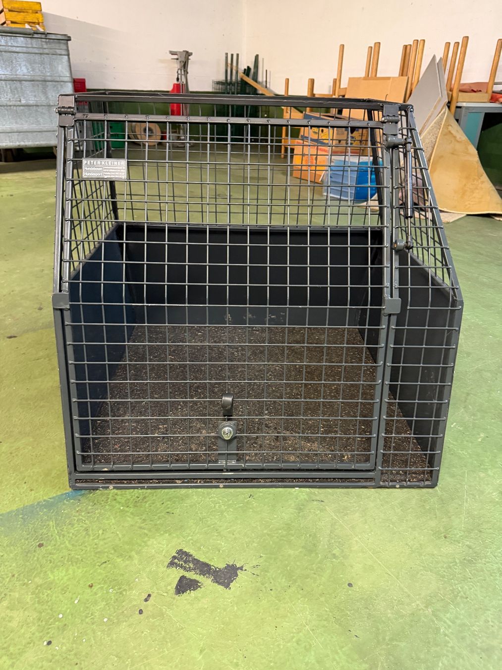 Gabbie, trasporto & Sicurezza: Hundebox gebraucht Peter Kleiner – Usato da Oberentfelden venduto da meelamoon