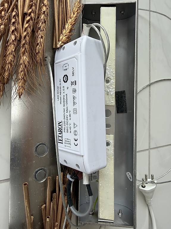 Kronleuchter & Deckenlampen: Pendelleuchte EGLO 93894 PELLARO LED – Gebraucht aus Benken ZH von dan_wm7m 1
