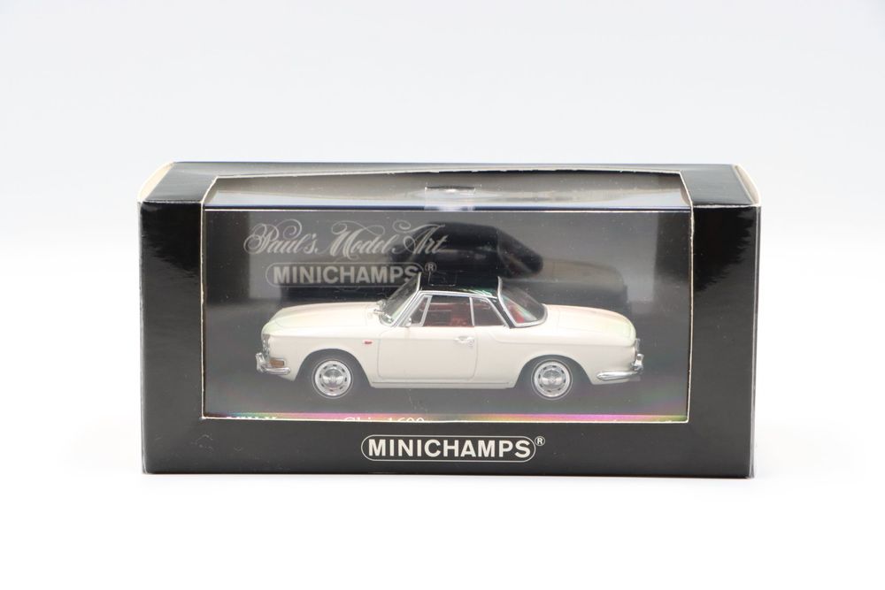 VW KARMANN GHIA COUPE 1966 Rouge Red MINICHAMPS 1:43 roue modifié d
