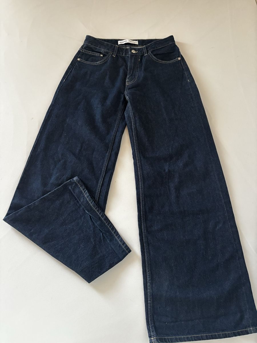 Bershka Hosen: Jeans Bershka  – Gebraucht aus Vouvry von sha_rk5q 1