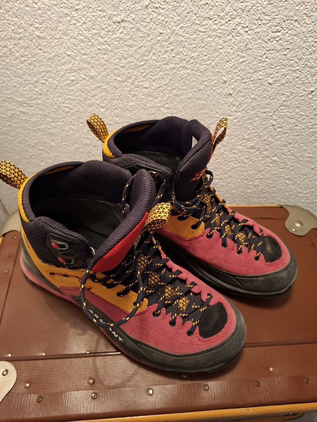 Garmont Chaussures hommes: Wanderschuhe – D'occasion à Baar par lejaro.frank 1