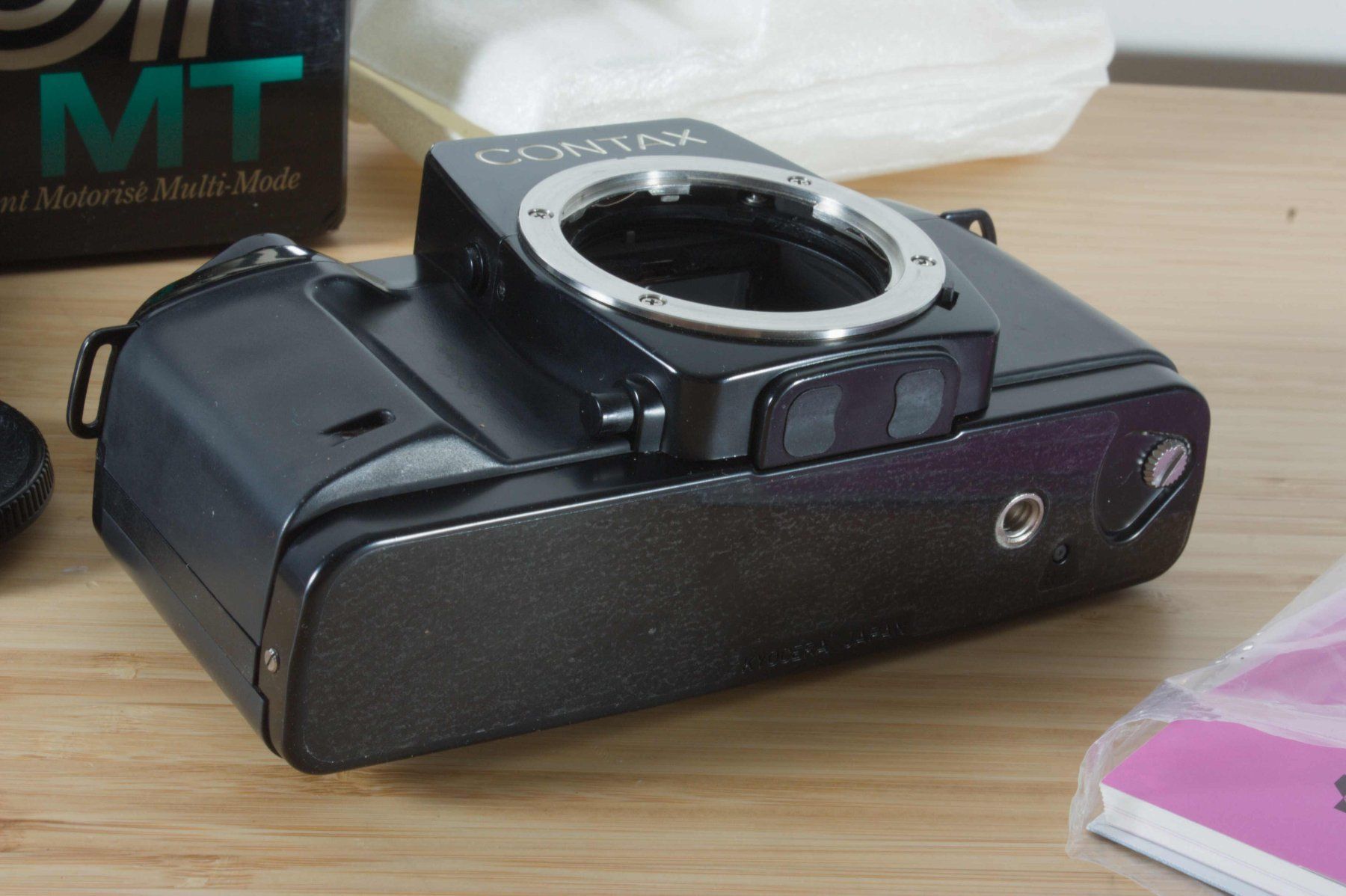 Contax Fotocamera: Contax 167MT 35mm Spiegelreflexkamera – Usato da Zürich venduto da thelittleerik 4