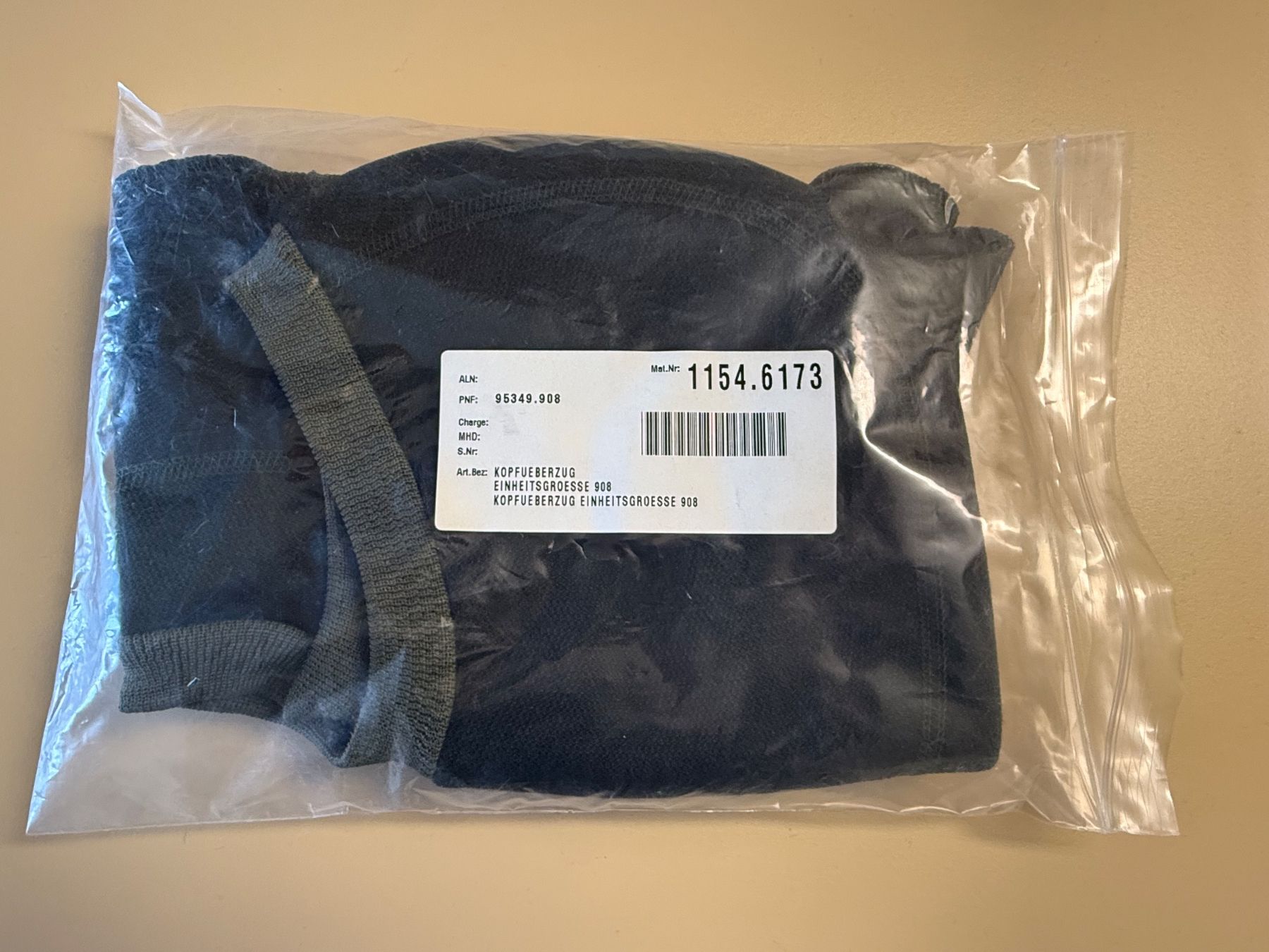 Schweizer Armee Uniformen: Kopfüberzug der Schweizer Armee (neu) – Neu und originalverpackt aus Brütten von Hst1 4