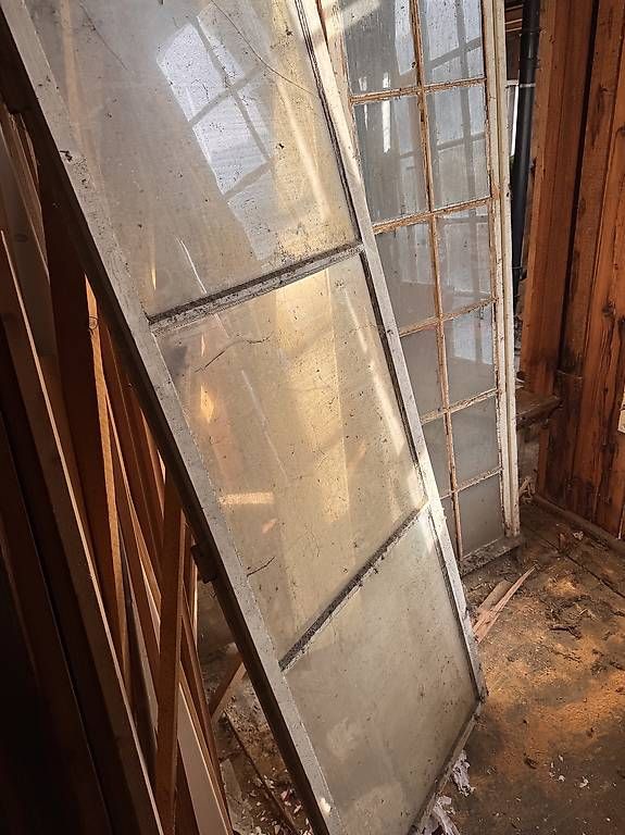 Finestre: Deko-Fenster  – Usato da Goldswil venduto da samspoerri