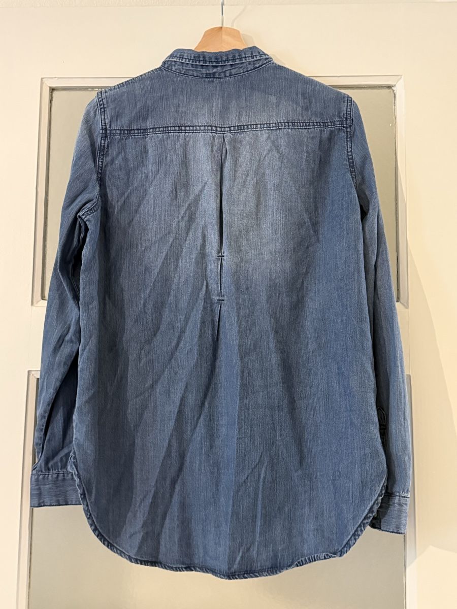 Vero Moda Camicette: Jeanshemd von Vero Moda - Grösse M – Nuovo (secondo la descrizione) da Basel venduto da zukk_ 1